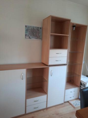 GRATIS wandmeubel, kast, dressoir