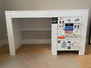 Wit bureau met lades - Hoog 75, Diep 60, Breed 130