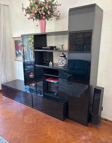 Gratis opalen 4/4 Zwart hoogglans tv meubel en kast