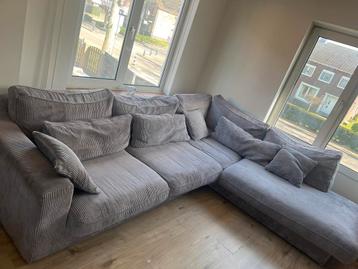 Grote comfortabele hoekbank - Gratis af te halen