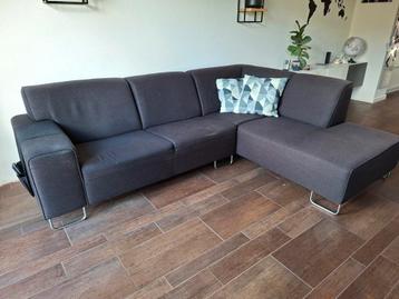 Gratis af te halen: hoekbank met loungedeel