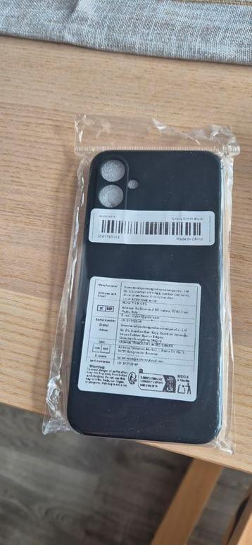 Nieuwe zwarte cover voor Samsung Galaxy S23 FE