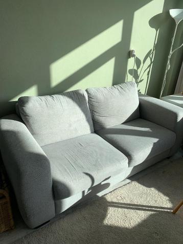 Gratis grijze (3zits) bank