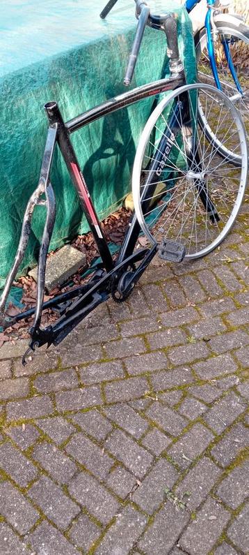 Aud Gazelle fietsframe met voorvork- Onderdelen