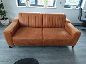 Bank 2,5 zits kleur: Cognac