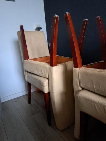 Stoelen leer