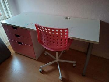 Meiden bureau met stoel