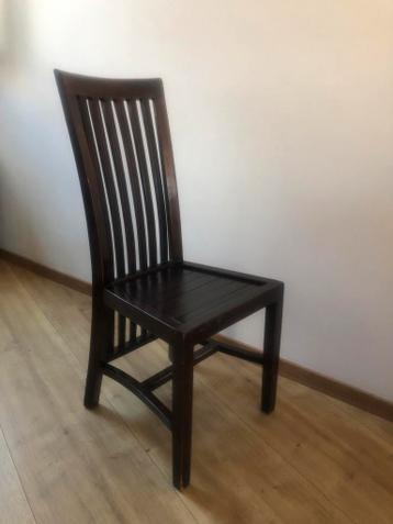 Stoelen (2 stuks) gratis