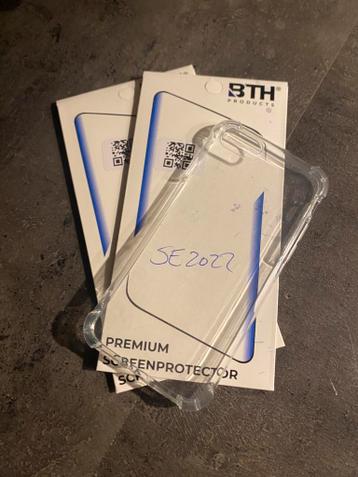 Iphone se 202/2022 hoesje met scrreenprotector.