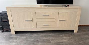 Gratis ophalen: Dressoir in goede staat