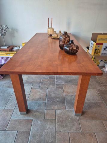 GRATIS af te halen tafel 220/100 en 6 stoelen