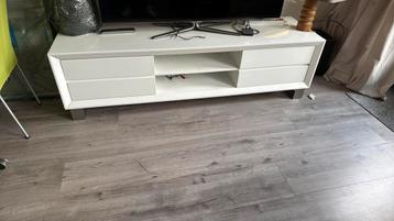 Gratis afhalen TV kast televisie meubel