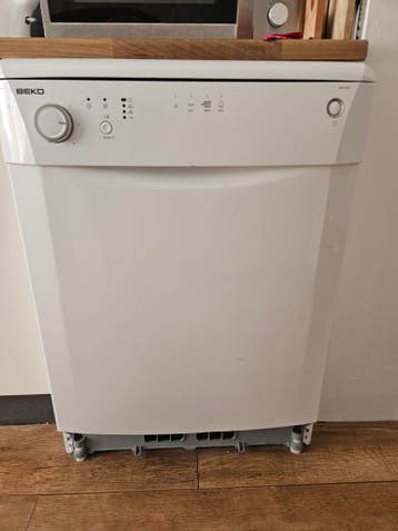 Wasmachine - defect waterreservoir - gratis ophalen