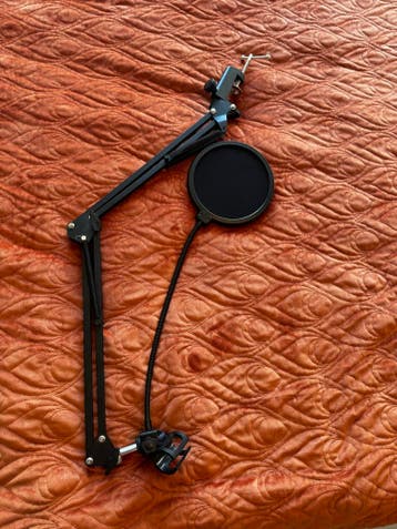 Studiomicrofoon ophangarm met popfilter