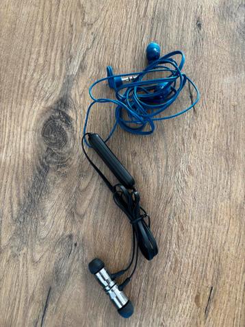 Bedrade oordopjes - Blauw en Zwart