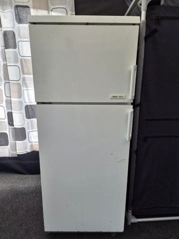 Goed werkende koelkast met vriesvak IN HAAKSBERGEN