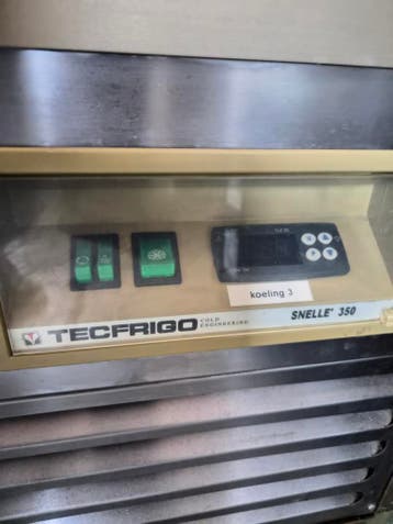 Tecfrigo Snelle 350 Koelvitrine met Draaiplateaus