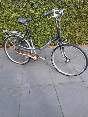 Gratis fiets. Opknapper of voor oud ijzer.