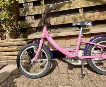 Gratis Kinderfiets 15 inch (voor leeftijd 4 a 5 jaar)