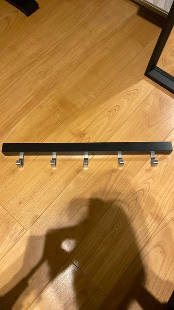 Kapstok zwart gratis halen