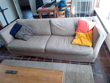 Gratis lichtbruine bank (2,5 m breed)