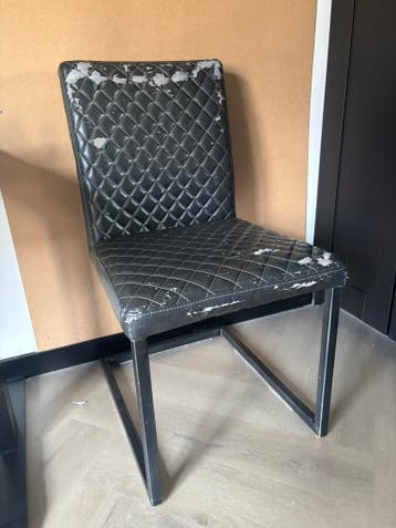 Gratis eetkamerstoelen (3x)