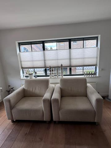 GRATIS!! Twee fauteuils (beschadigd)