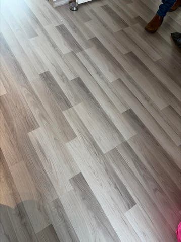 Laminaat vloerdelen - Lichtbruin/Grijs houtmotief