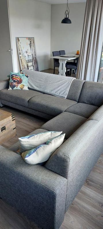 Gratis af te halen: hoekbank 265x230, in 3 delen uit elkaar