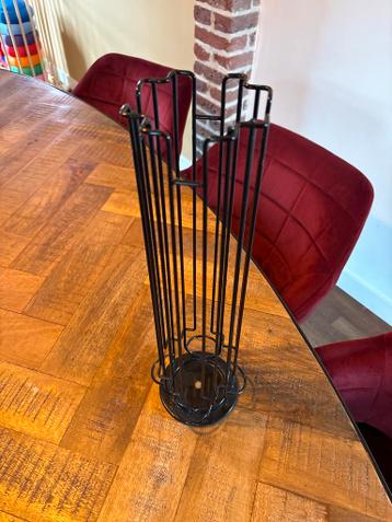 Koffiecups houder Dolce Gusto - Zwart metaal