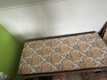 Matras 80 cm breed met vrolijk bloemetjespatroon
