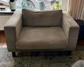 Loveseat gratis