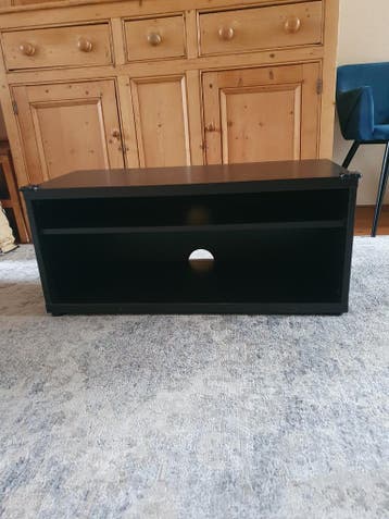 Zwart houten tv-kastje 90x40x40cm: gratis!