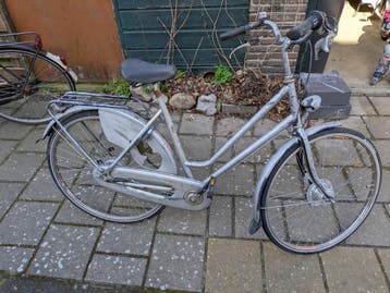 Damesfiets met slot