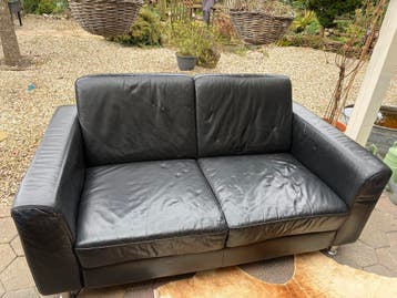 Twee persoons leren bank