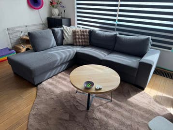 Gratis: grijze hoekbank