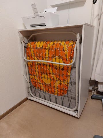 Opklapbed/logeerbed in kast