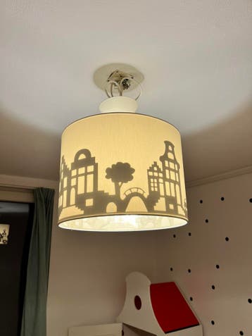 Mooie lamp kinderkamer. Gratis. Afhalen