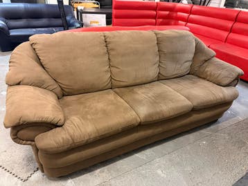 Gratis meerdere Comfortabele bankstellen bekijk foto's