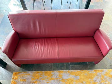 Roodleren bank - gratis op te halen
