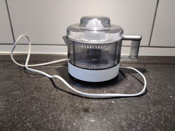 Handige elektrische citruspers voor vers sap