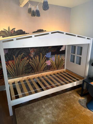 Gratis kinderbed (huisbed) - MOET VANDAAG WEG!