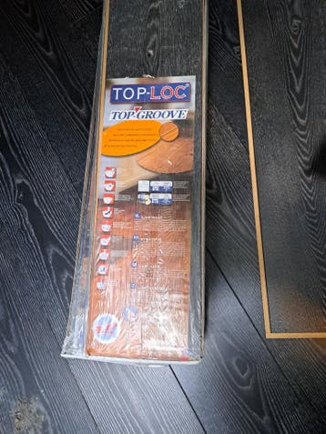 2 pakken laminaat zwart