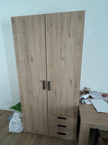 Kledingkast