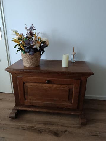 Gratis dressoir/ tv kastje