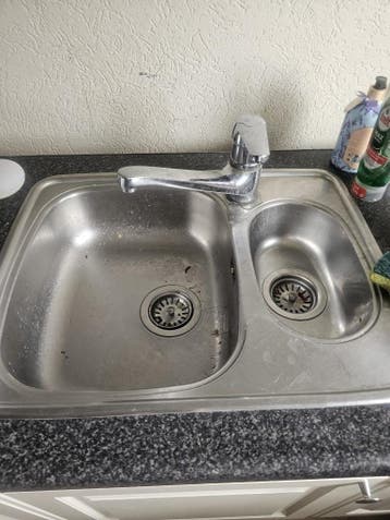 gratis rvs spoelbak en kraan