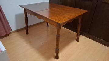 Eiken eettafel