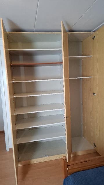 Bruine MDF hang/leg-kast 3 -deurs