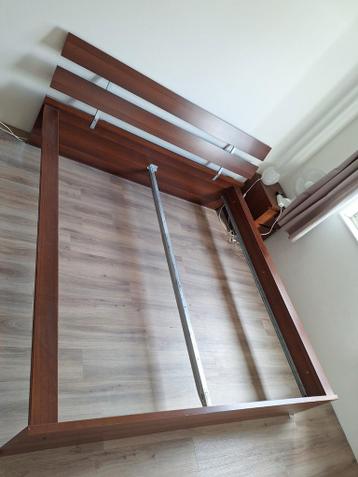 Gratis 2 persoonsbed (180x200)