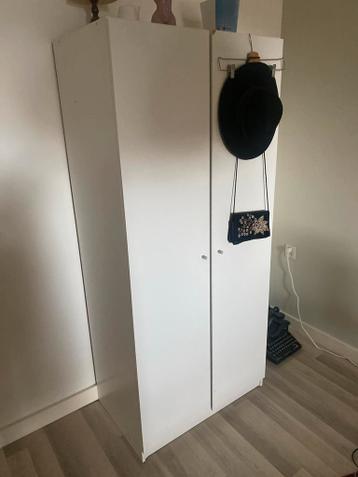 Ikea kast gratis ophalen (15,16,17 maart)